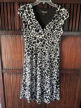 White House Black Market Black & White Printed Midi Dress